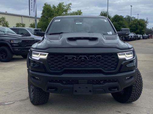 Diamond Black 2026 RAM 1500 RHO