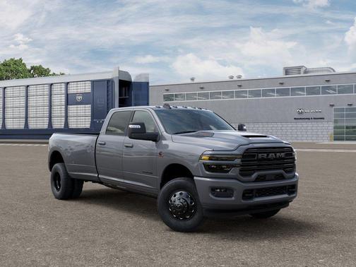 Ceramic Gray Clearcoat 2026 RAM 3500 Laramie