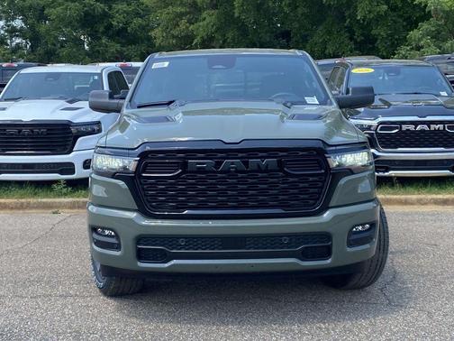 Canyon 2026 RAM 1500 Express