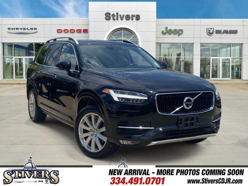Onyx Black Metallic 2018 Volvo XC90 T5 Momentum