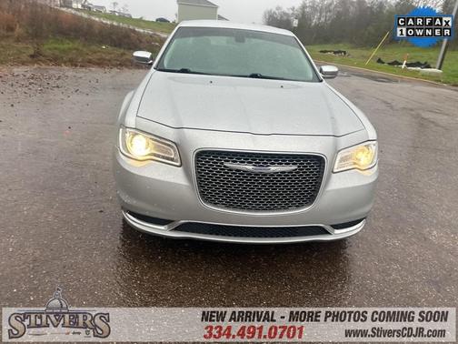 2020 Chrysler 300 Touring