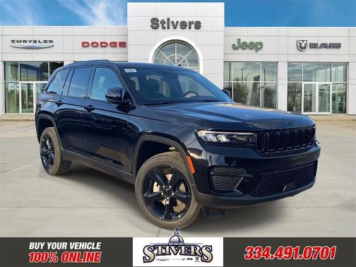 2025 Jeep Grand Cherokee Laredo