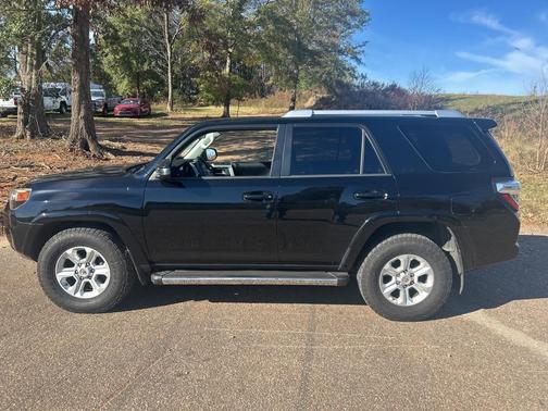 2016 Toyota 4Runner Sport