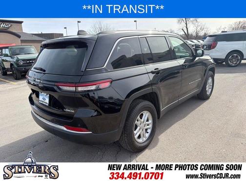 2023 Jeep Grand Cherokee Laredo