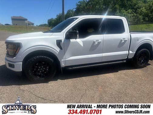 Oxford White 2024 Ford F-150 XLT