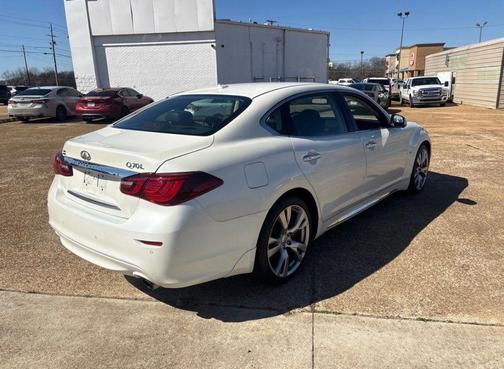 2019 INFINITI Q70L 5.6 LUXE