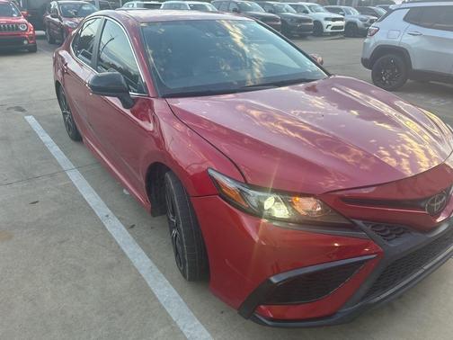 2021 Toyota Camry SE