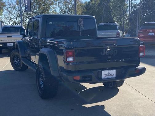 2020 Jeep Gladiator Sport