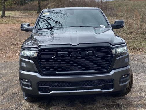 Granite Crystal Clearcoat Metallic 2026 RAM 1500 Big Horn/Lone Star