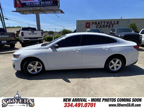 Summit White 2022 Chevrolet Malibu 1LS