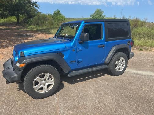 2022 Jeep Wrangler Sport