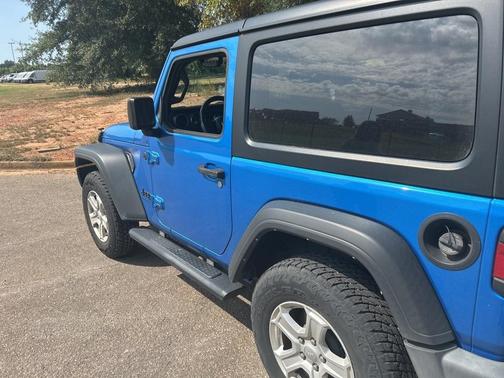 2022 Jeep Wrangler Sport