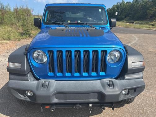 2022 Jeep Wrangler Sport