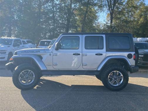 2020 Jeep Wrangler Unlimited Sahara