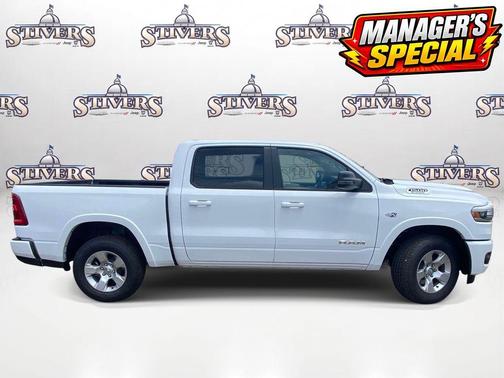 Bright White Clearcoat 2026 RAM 1500 Big Horn/Lone Star