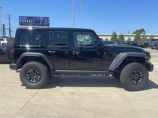 Black Clearcoat 2026 Jeep Wrangler Moab 392