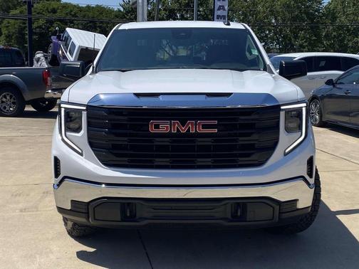 Summit White 2024 GMC Sierra 1500 Pro