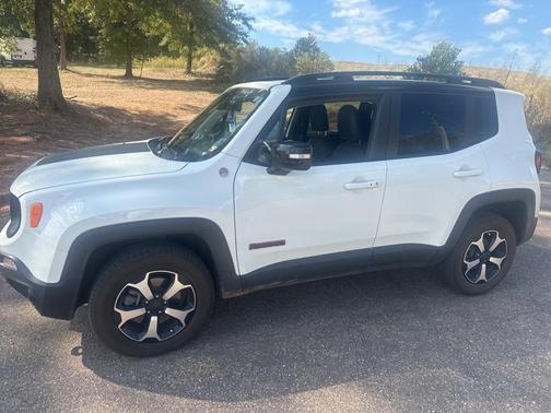 2022 Jeep Renegade Trailhawk
