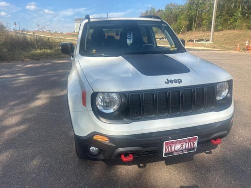 2022 Jeep Renegade Trailhawk