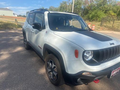 2022 Jeep Renegade Trailhawk
