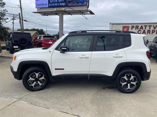 2022 Jeep Renegade Trailhawk