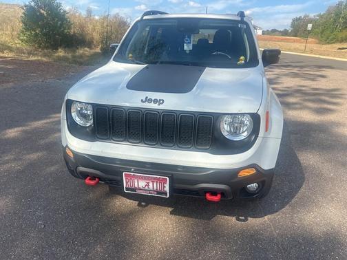2022 Jeep Renegade Trailhawk