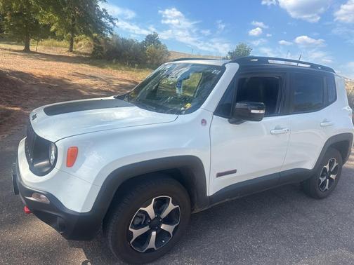 2022 Jeep Renegade Trailhawk