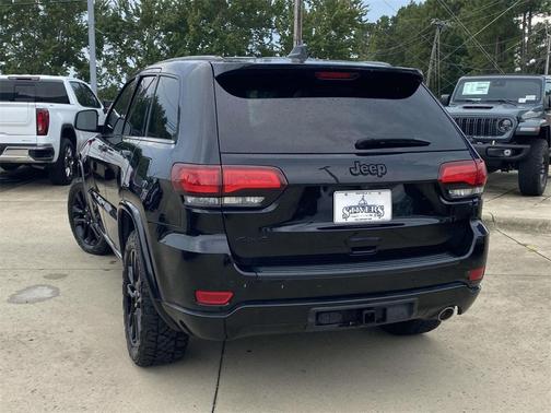 2020 Jeep Grand Cherokee Altitude