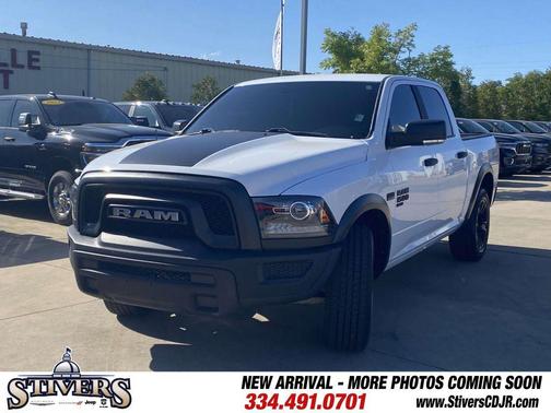 Bright White Clearcoat 2021 RAM 1500 Classic SLT