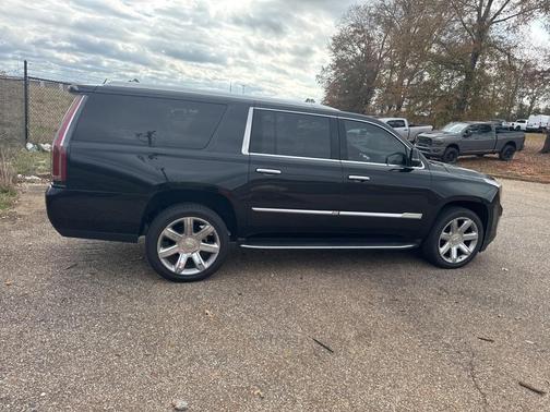 2020 Cadillac Escalade ESV Luxury