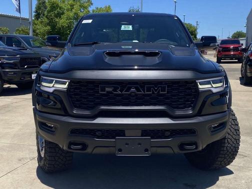 Diamond Black 2026 RAM 1500 RHO