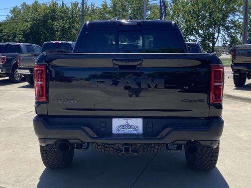 Diamond Black 2026 RAM 1500 RHO