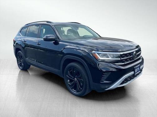 2022 Volkswagen Atlas 3.6L SE w/Technology