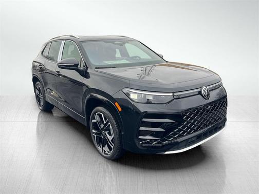 2026 Volkswagen Tiguan 2.0T SEL