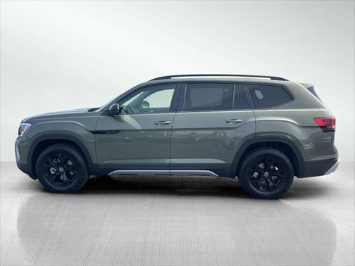 2024 Volkswagen Atlas 2.0T SE w/Technology 4MOTION