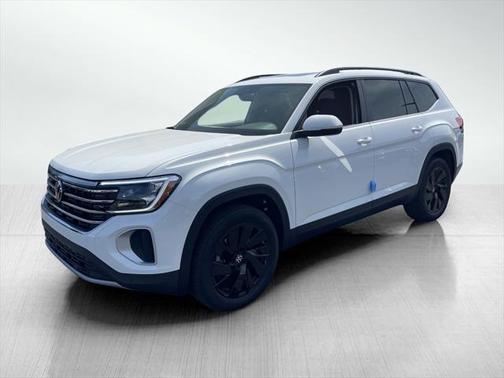 2025 Volkswagen Atlas 2.0T SE w/Technology 4MOTION