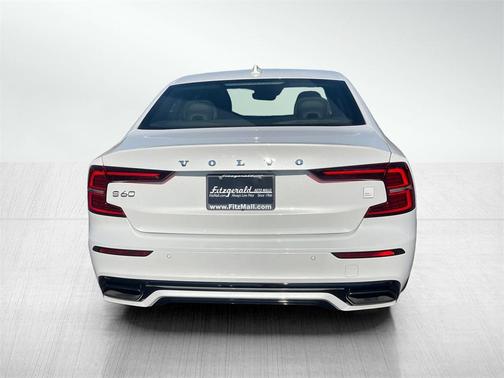 2021 Volvo S60 Recharge Plug-In Hybrid T8 Polestar