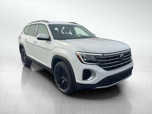 2025 Volkswagen Atlas 2.0T SE w/Technology 4MOTION