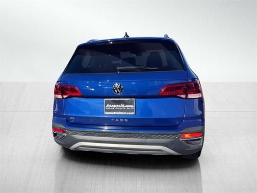 2024 Volkswagen Taos 1.5T SE