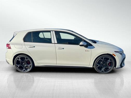 2026 Volkswagen Golf GTI 2.0T S DSG