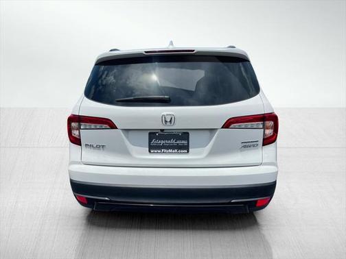 2021 Honda Pilot Touring 8-Passenger