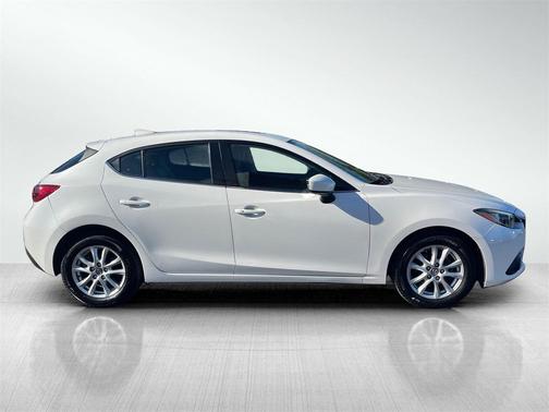 2016 Mazda Mazda3 i Touring