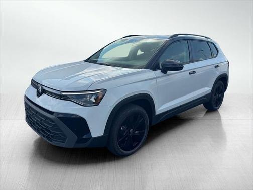 2025 Volkswagen Taos 1.5T SE Black