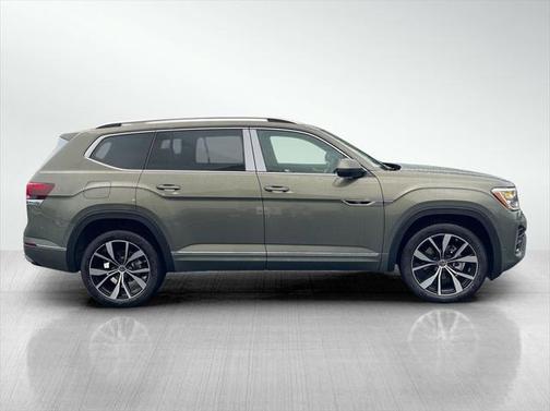 2025 Volkswagen Atlas 2.0T SEL Premium R-Line 4MOTION