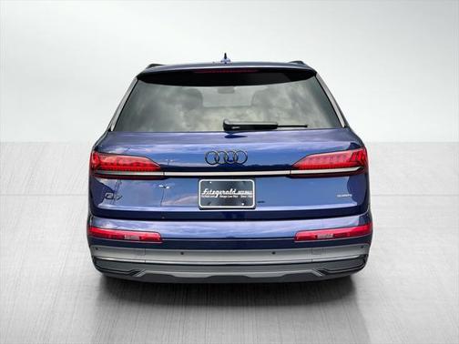 2023 Audi Q7 55 Prestige