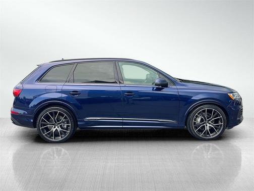 2023 Audi Q7 55 Prestige