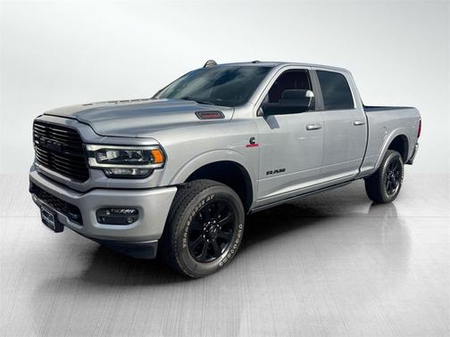 2022 RAM 2500 Laramie Crew Cab 4x4 6'4' Box