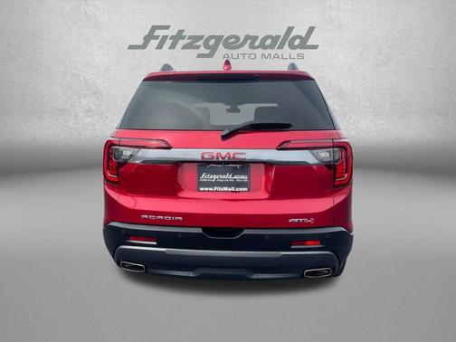 2022 GMC Acadia AWD AT4