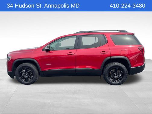 2022 GMC Acadia AWD AT4
