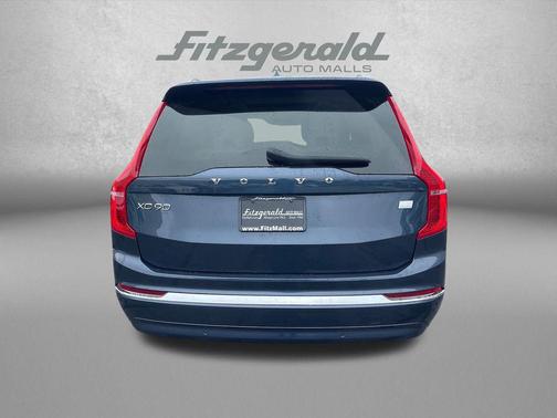 2023 Volvo XC90 Recharge Plug-In Hybrid T8 Plus Bright Theme 7-Seater